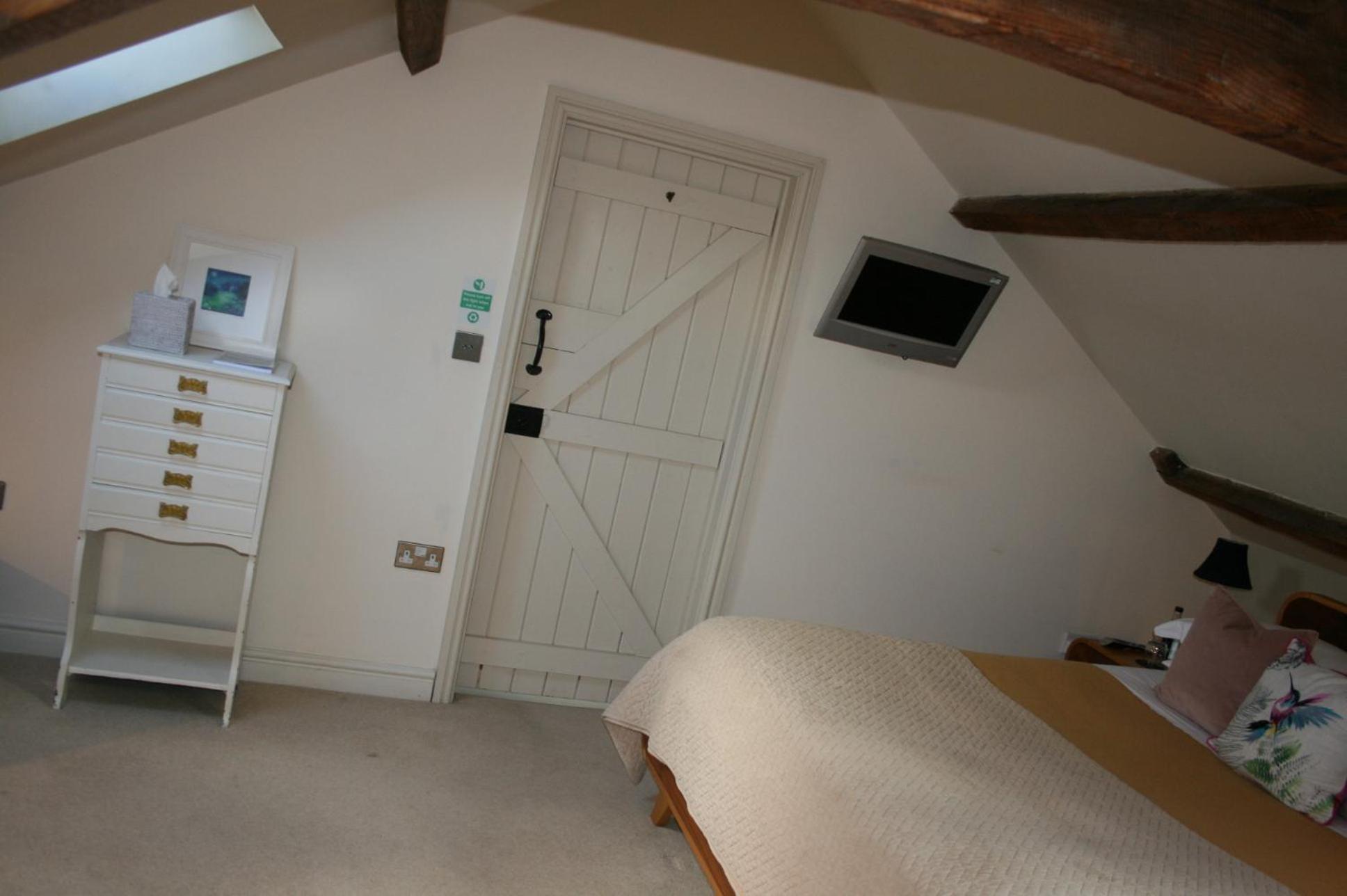 Hotel The New White Lion Llandovery Esterno foto